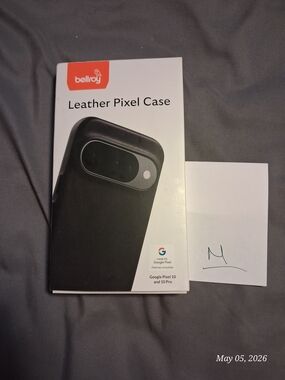 Bellroy Leather Pixel Case in Black